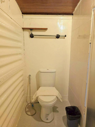 Bathroom 4, Phu Pha Na Lay Cafe'n Camping, Pathiu