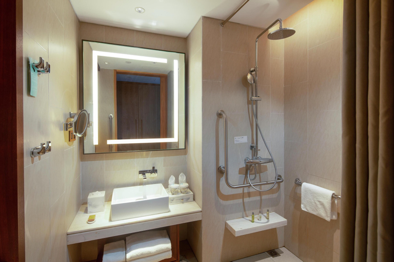 Bathroom 4, Hilton Garden Inn Zhuhai Hengqin, Zhuhai