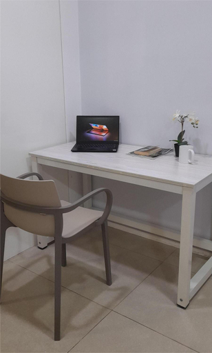 Others 4, Kuala Lumpur Mont Kiara Arcoris SOHO 5 Pax, Walk to Mall, Pool, WIFI, Kuala Lumpur