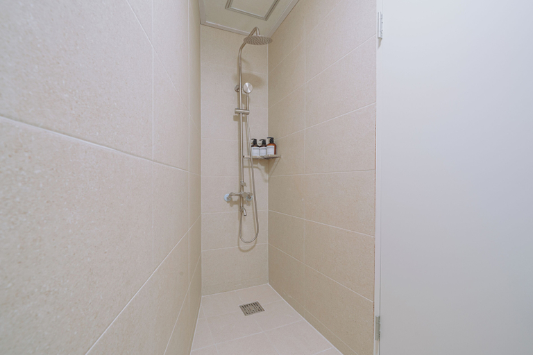 Bathroom 5, Geumneung inn, Jeju