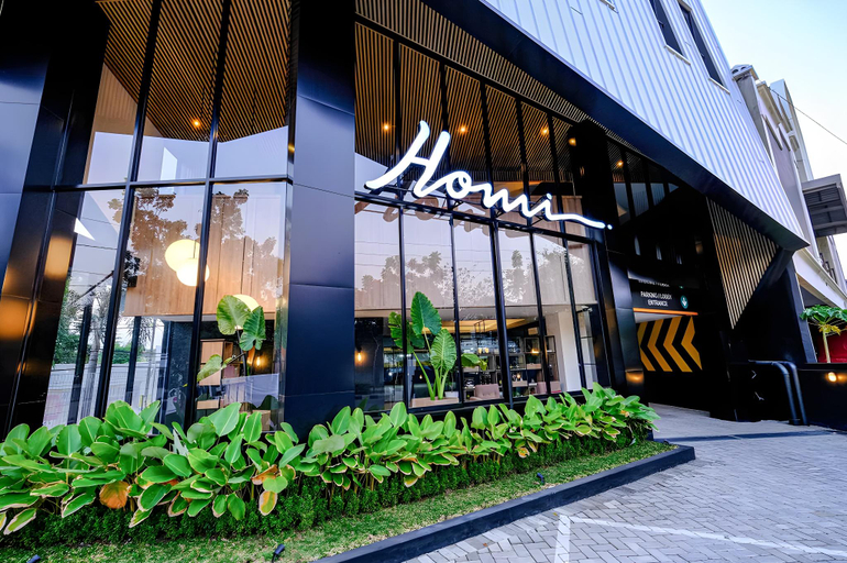 Exterior & Views 5, Homi Hotel Semarang, Semarang