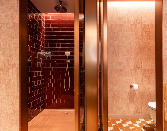 Bathroom 4, Hotel Palacio Bellas Artes San Sebastián, Curio Collection by Hilton, Guipúzcoa