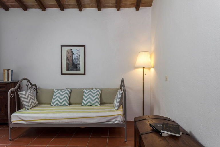 Room 5, Tenuta della Selva, Siena