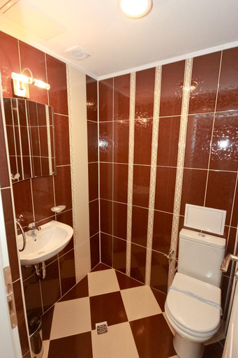 Bathroom 2, Kolhida Complex, Elhovo