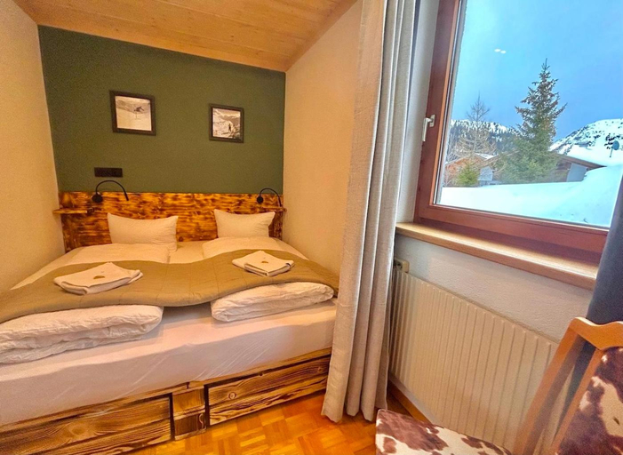 Bedroom 2, Haus Wallis by stayFritz - Ski-in - Ski-out Apartments Arlberg, Bregenz