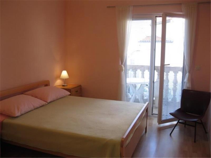 Bedroom 2, Apartments Dijana, Vodice