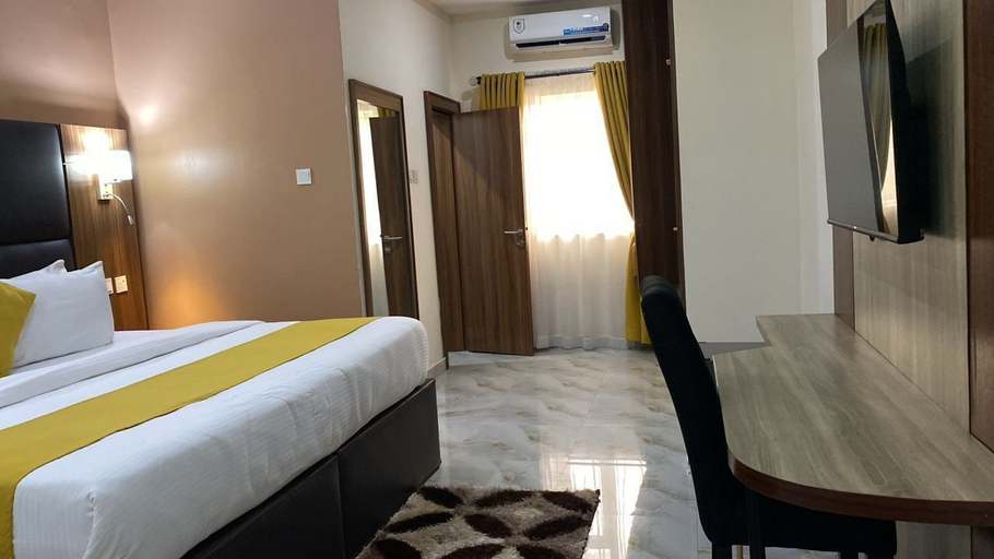 Room 5, Pearl Paradise Resort by 4E, Bonny