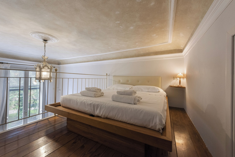 Room 2, Vista Lumina by MMega, Florence