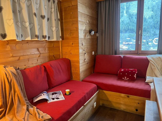 Others 4, Champaign Powder, Haute-Savoie