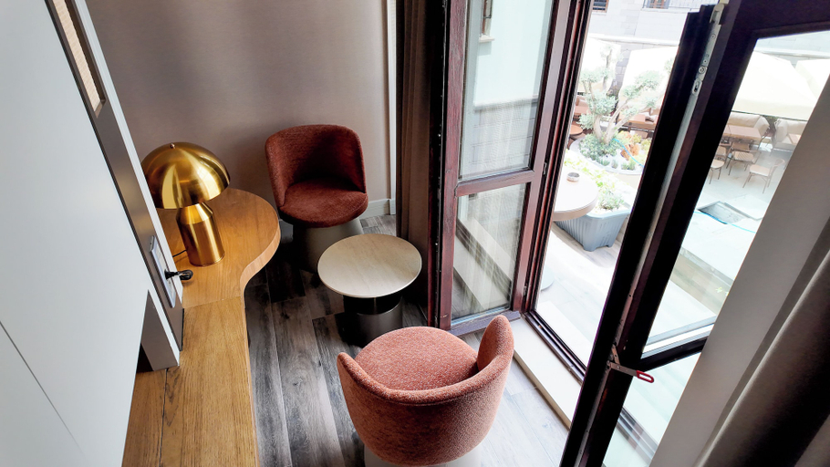 Room 3, Rempart Hotel, Merkez