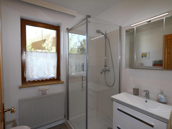 Bathroom 2, holiday home, Axams, Innsbruck Land
