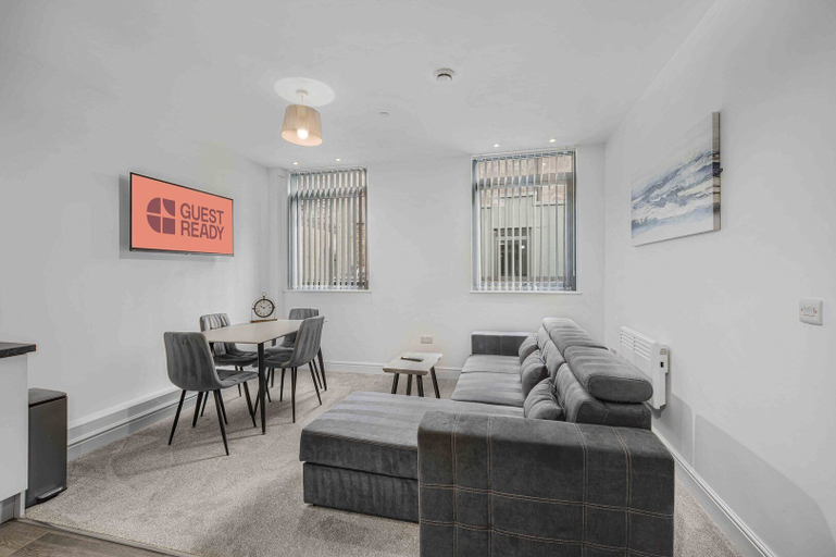 Living area, Guestready - Gladstone, Sefton