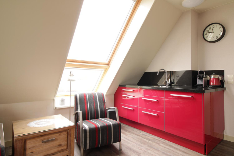 Others 5, Hoeve Hofwijk, Noord-Beveland