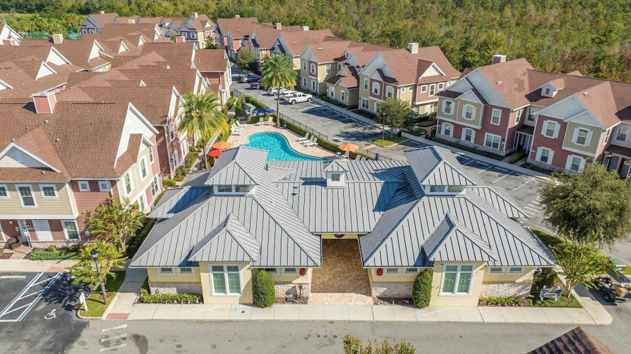 Exterior 3, 4BR Townhome 15min to Disney, Osceola