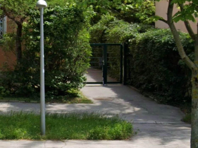 2, Apartment near Schonbrunn Palace Vienna, Wien