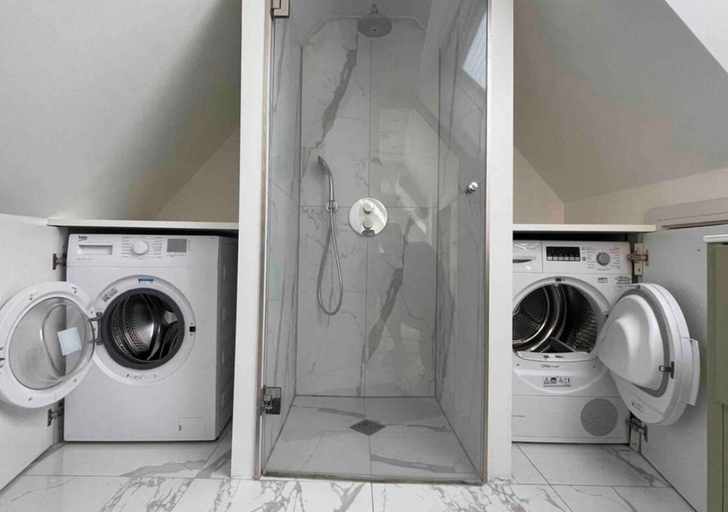 Bathroom 5, Welcome To Your Home, London