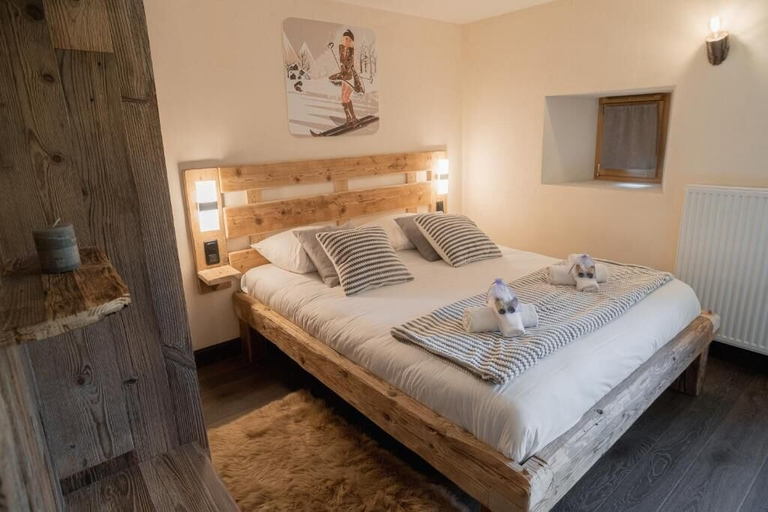 Bedroom 2, Le Toi du Monde, Haute-Savoie