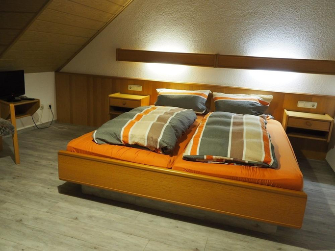 Bedroom 3, Darmstadter Hof, Mainz