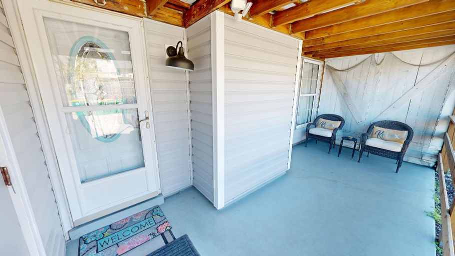 Exterior detail, Coastal Comfort 3 Bedroom Townhouse, Okaloosa