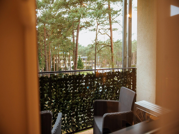 4, Apartment close to the beach, summer pool, Kamień