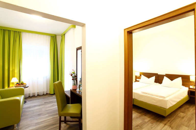 Bedroom 3, ANA Suites Karlsruhe, Trademark Collection by Wyndham, Karlsruhe