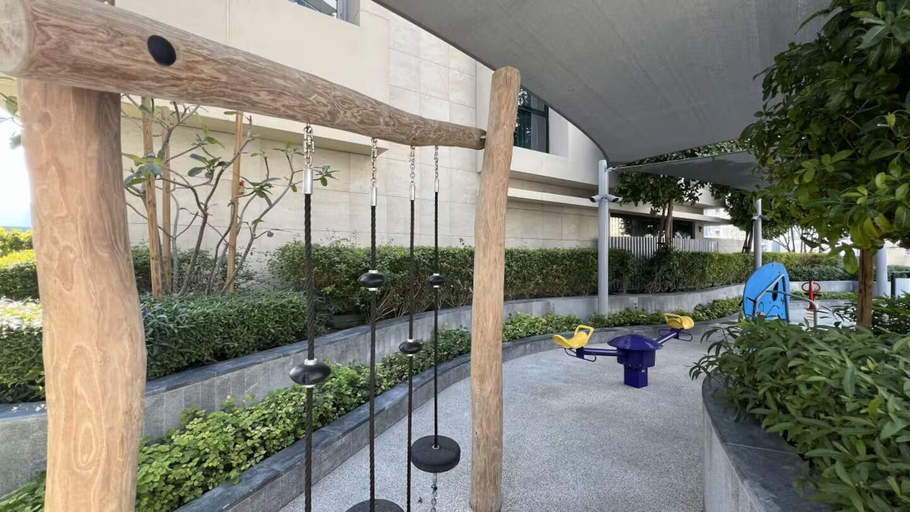 Children's play area - outdoor 5, Vogue| Opera Grand near Dubai Mall | Burj Khalifa, Dubai
