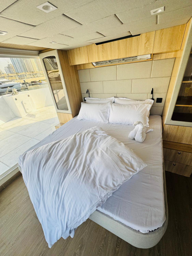 Bedroom 2, Boat Camping, Dubai