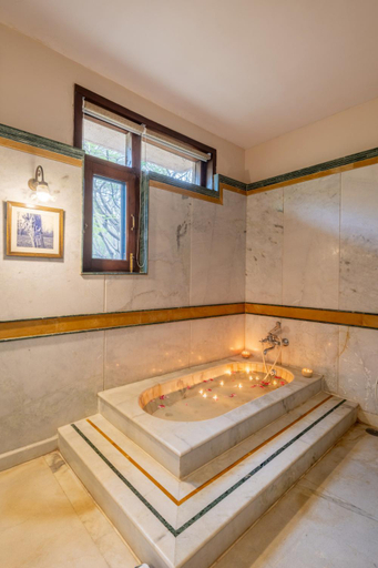 Bathroom 3, juSTa The Bagh, Kanha, Balaghat