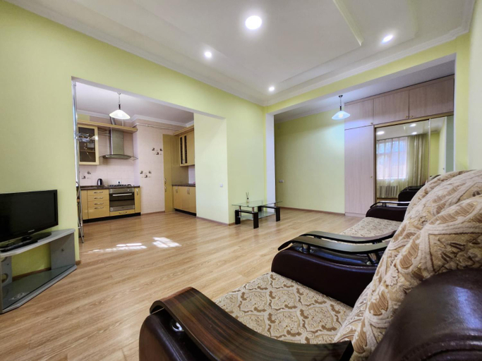 Others 5, Boulevard Stefan cel Mare Apartments
