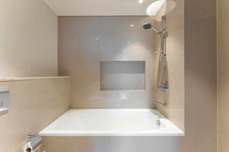 Bathroom 2, PVH - Boulevard Point 2BR - Dubai Mall, Dubai