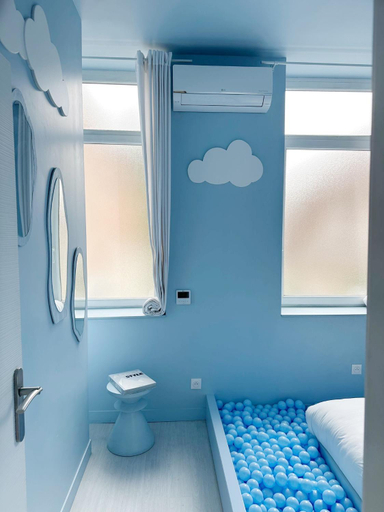 Bathroom 2, Capsule cine glisse - cinema - spa balneo - garage, Nord