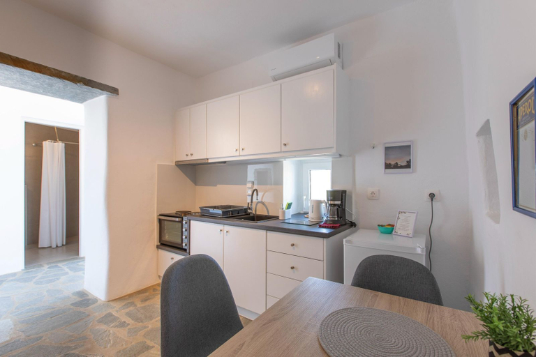 Private kitchen 5, Oxalis Mykonos Apartments, South Aegean