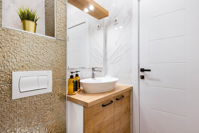 Bathroom 2, Imperial Central Residences West, Rijeka