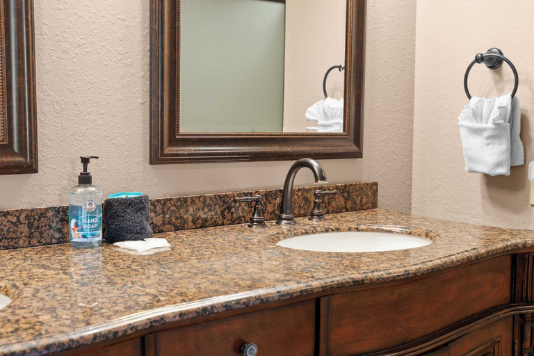 Bathroom 3, Branson Blessing Condo for 8!, Taney