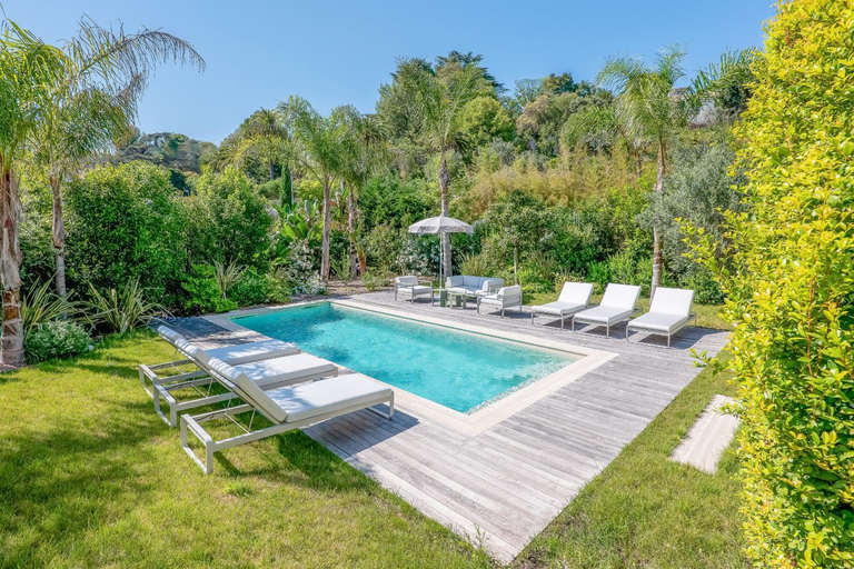 Facilities 3, 002 Villa Camille, Alpes-Maritimes