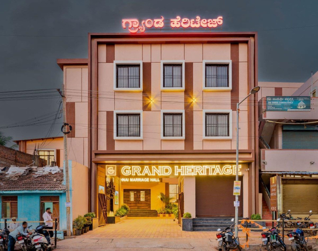 Front of property 5, Hotel Grand Heritage, Bagalkot