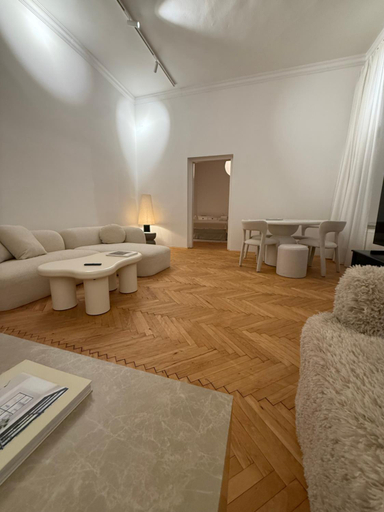 Others 5, Graz 1464 Historic Apartments, Old Town, Graz