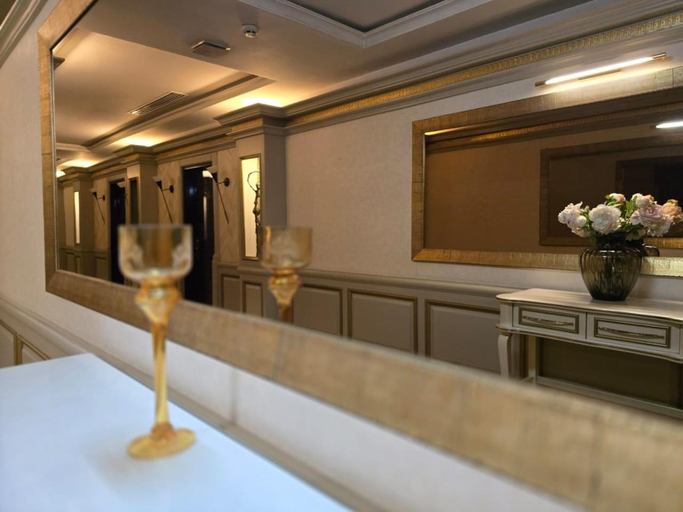 Others 4, Sapphire Hotel, Baku