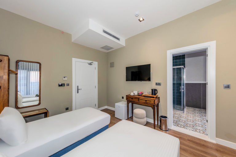 Room 3, Nenesa Hotel İstanbul Airport, Arnavutkoy