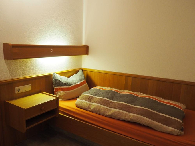 Bedroom 4, Darmstadter Hof, Mainz