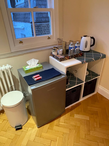 Others 3, Clareville apartment, London