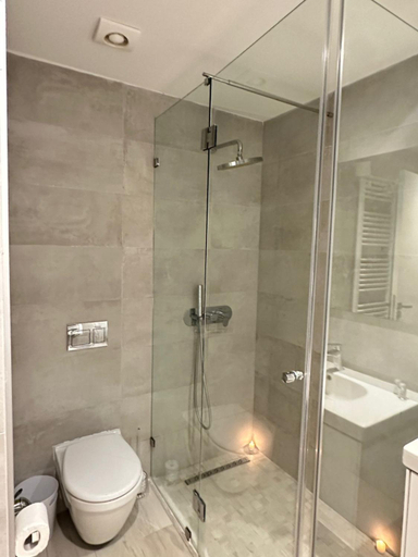 Bathroom 3, Luxury Residence Marsa avec Parking, La Marsa