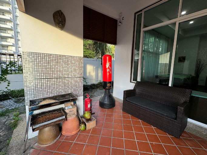 Others 5, Miami Beach Villa, Pulau Penang