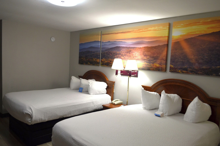 Bedroom 3, Days Inn By Wyndham Trumann Ar, Poinsett