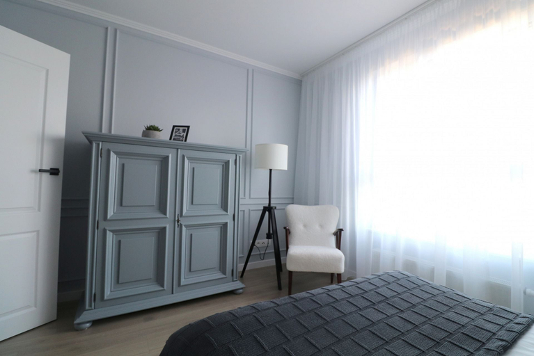 Room 5, Slaska 13 by Grand Apartments, Gdańsk City