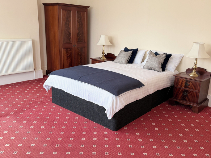 Room 3, The Windsor House Hotel, West Sussex