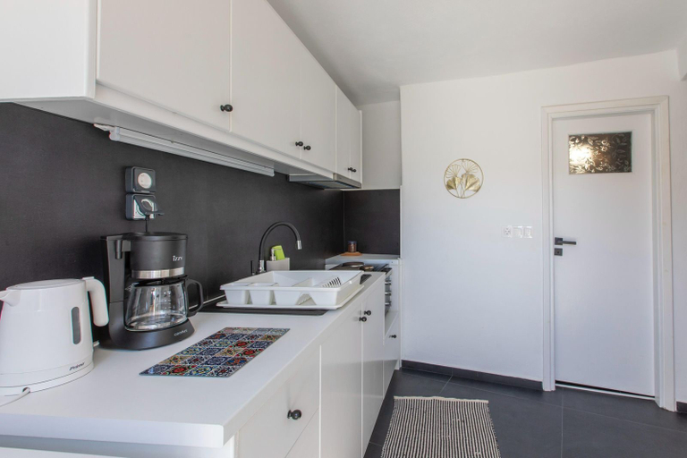 Private kitchen 3, Oxalis Mykonos Apartments, South Aegean