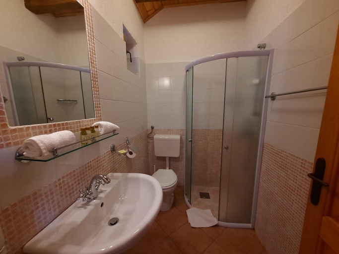 Bathroom 4, Stone House in Dobrec with Sea View  Pool, Opatija/Veprinac