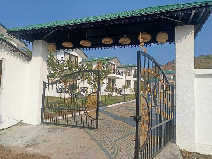 Exterior 4, Solana Hills Retreat by Signum, Indore