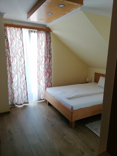 Bedroom 4, Kirchenwirt Mirth, Jennersdorf
